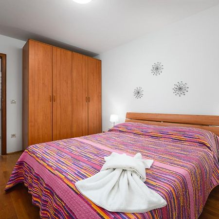 Stancija Amorozo 6 Poreč Exterior foto